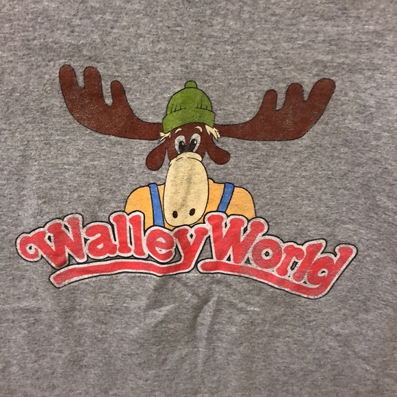Wally World T-shirt. Graphic T-shirt. - Picture 2 of 4